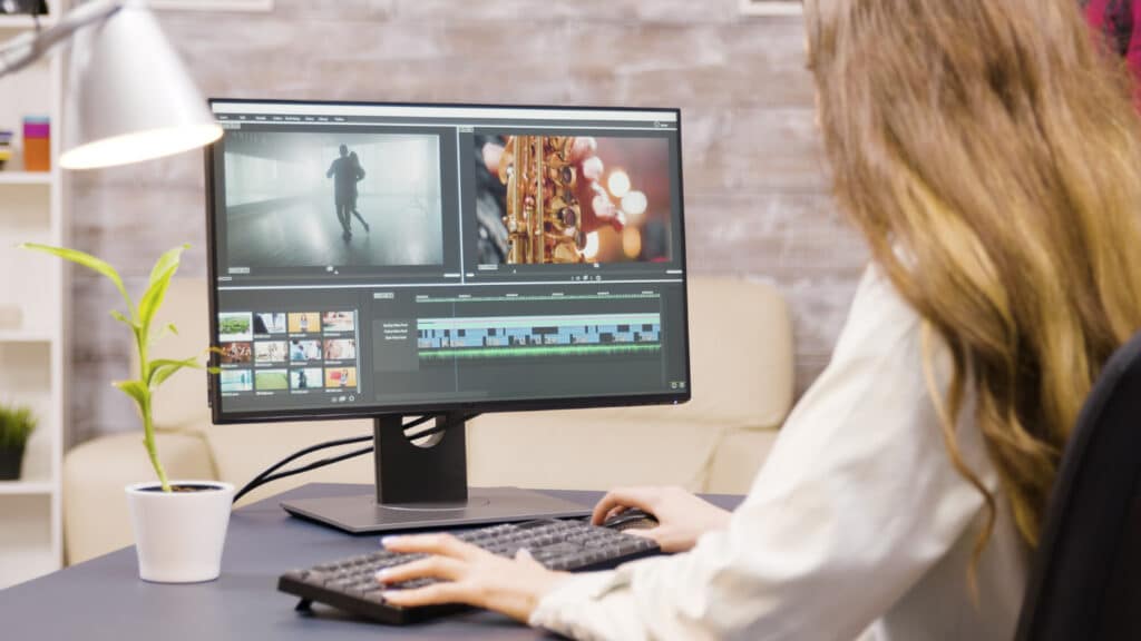 Warum eine Monitorerhöhung ein Muss für eine gesunde und produktive Arbeitsumgebung ist?