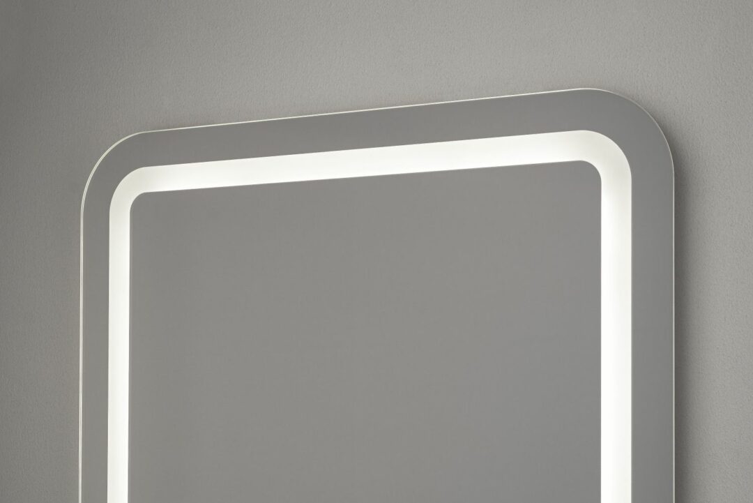 Perfect - Rechteck mit abgerundeten Ecken, umlaufend mattiertes Berührungsschalter Wandspiegel mit LED-Leuchtband, 60 x 60 cm – Bild 3