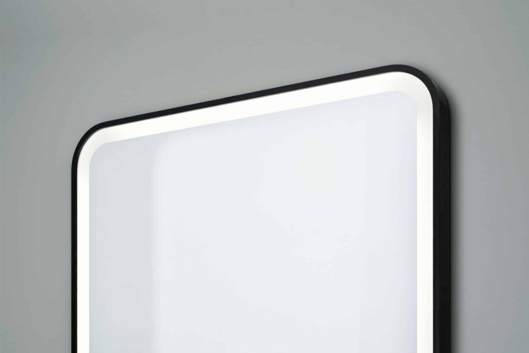 Verso Ovale Ecken Rechteck einem schwarzen Rahmen aus gebürstetem Aluminium. Wandspiegel mit LED 60 x 80 cm-2