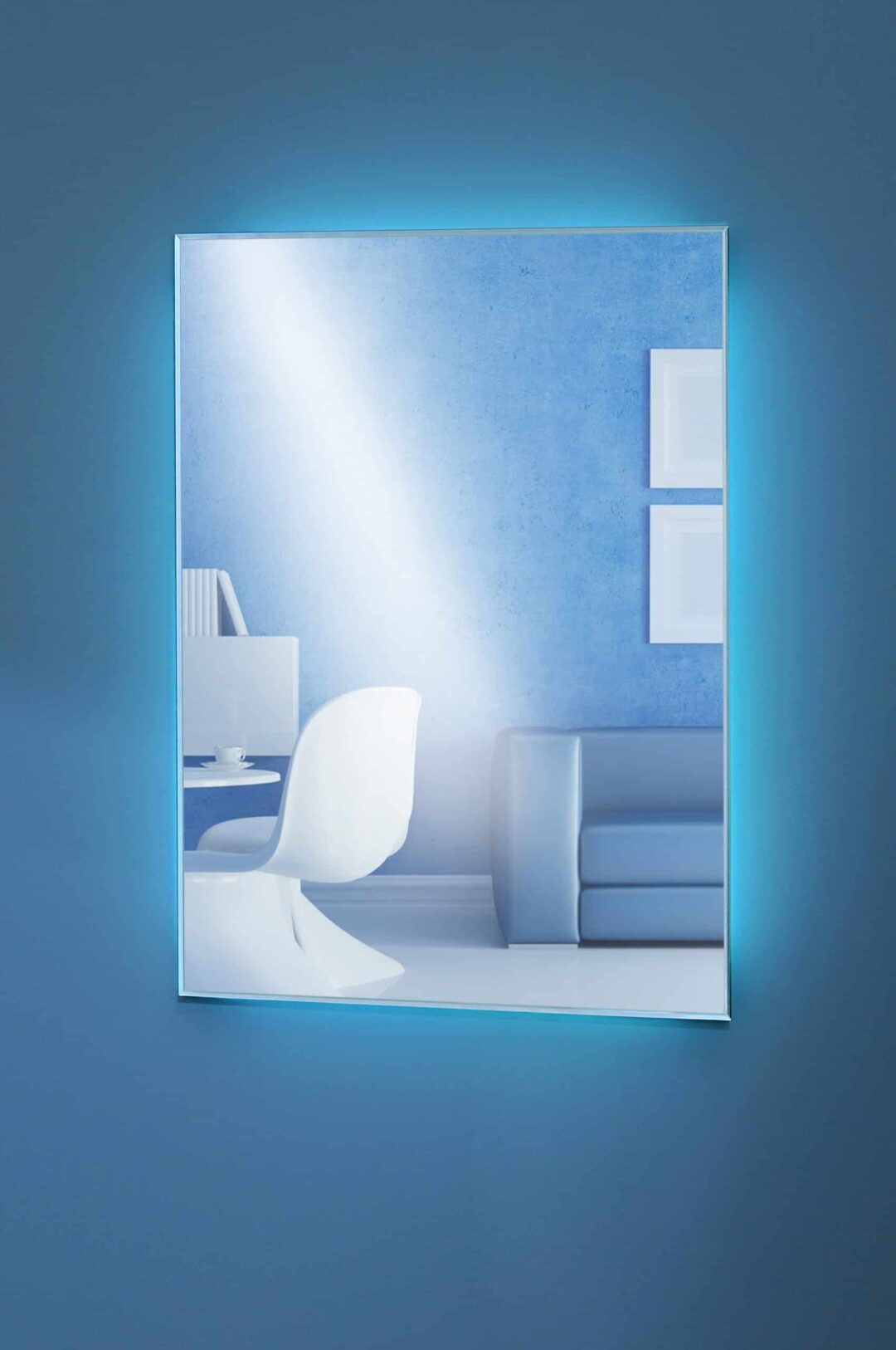 beleuchten die Wand hinter dem Spiegel.Wandspiegel LED-1
