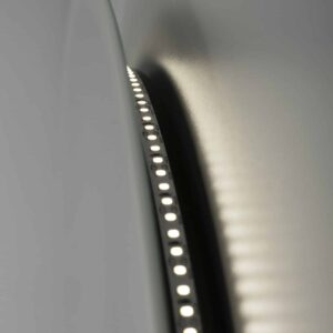 beleuchten die Wand hinter dem Spiegel.Wandspiegel LED-2