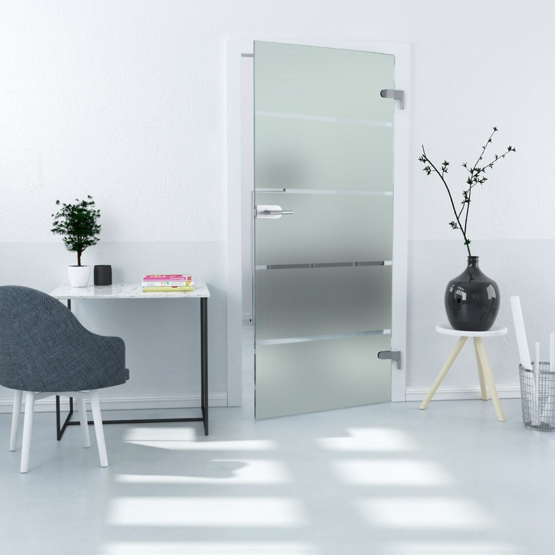 Ganzglastür in 5-Streifendesign, ESG, 8mm, Kanten poliert, Studio/Studio